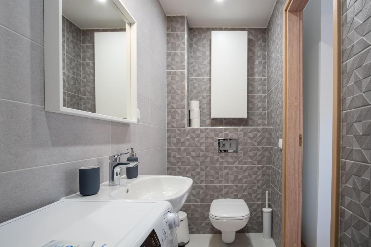 Spacious Mustamaee Apartments - Free Parking Tallinn Luaran gambar